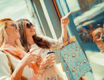 two women shopping