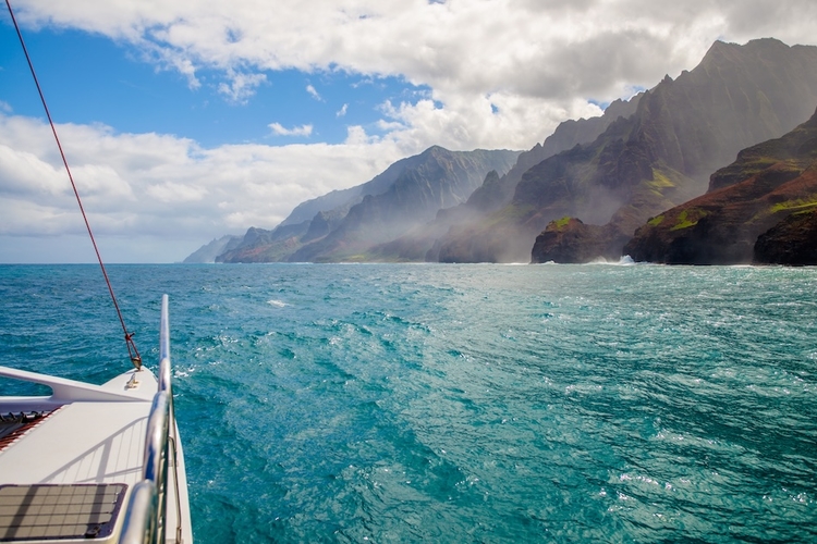 bow of a boat in Kauai off the Na Pali coast