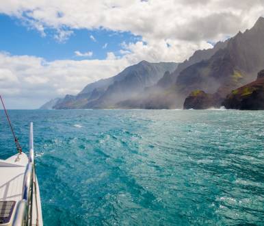 bow of a boat in Kauai off the Na Pali coast